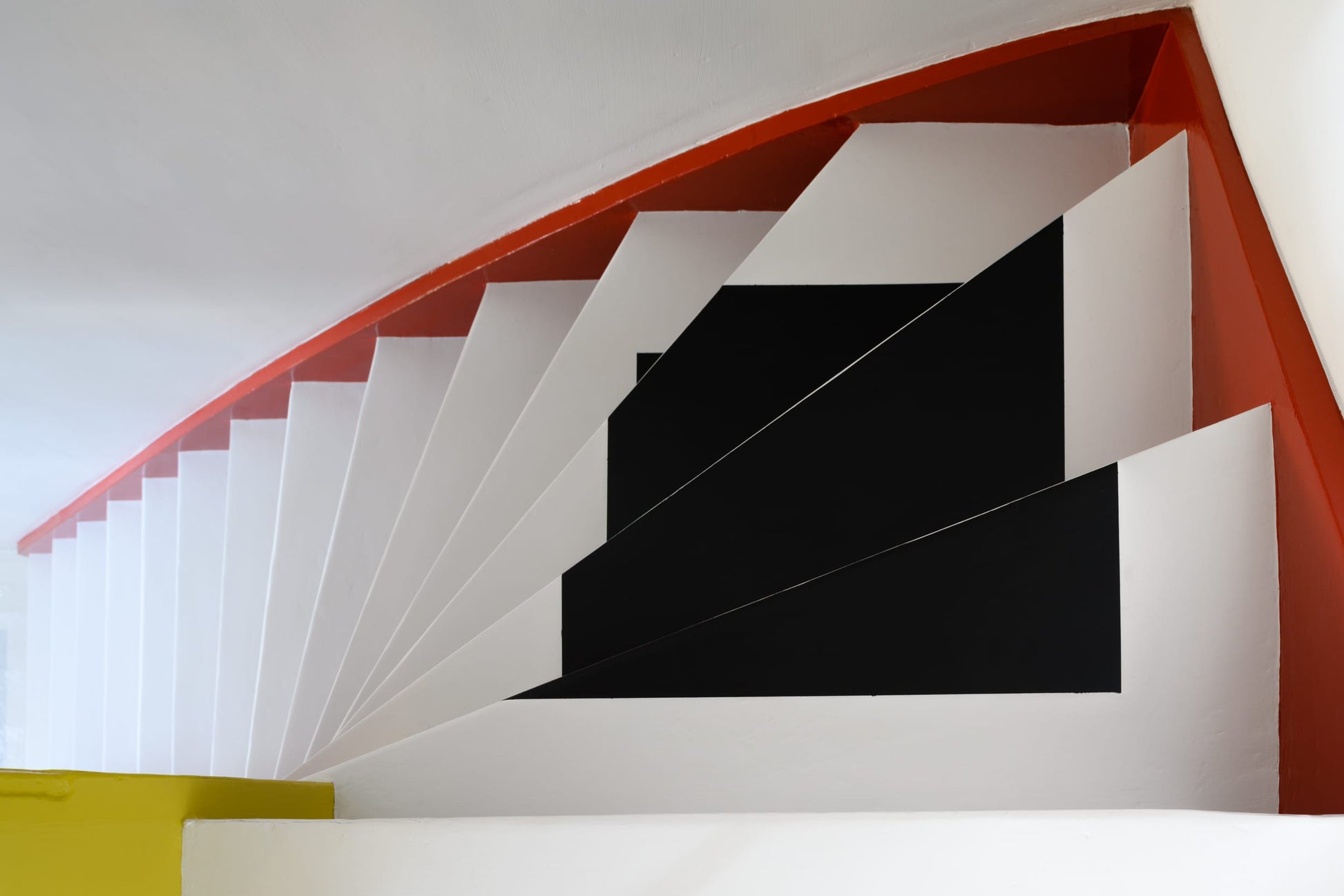 The artwork 'Van Doesburg-Rinsemahuis #10' by Jildo Tim Hof showing a flight of stairs as seen from above